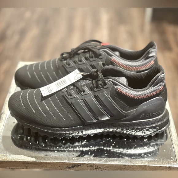 ULTRABOOST DNA XXII - Picture 1 of 8